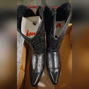 Laredo Black Embroidered Pointed-Toe Western Boots